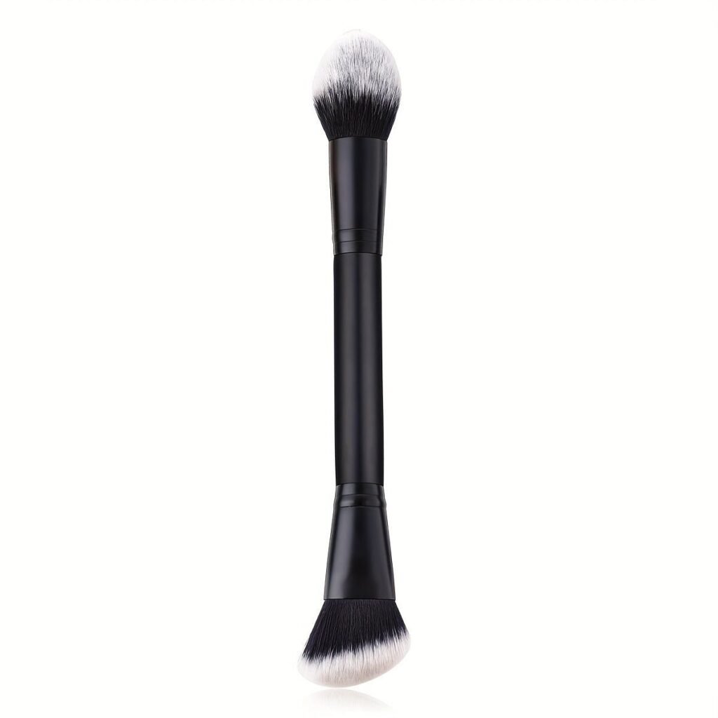 Double Ended Blush Brush - Expert Foundation and Blush Blender
