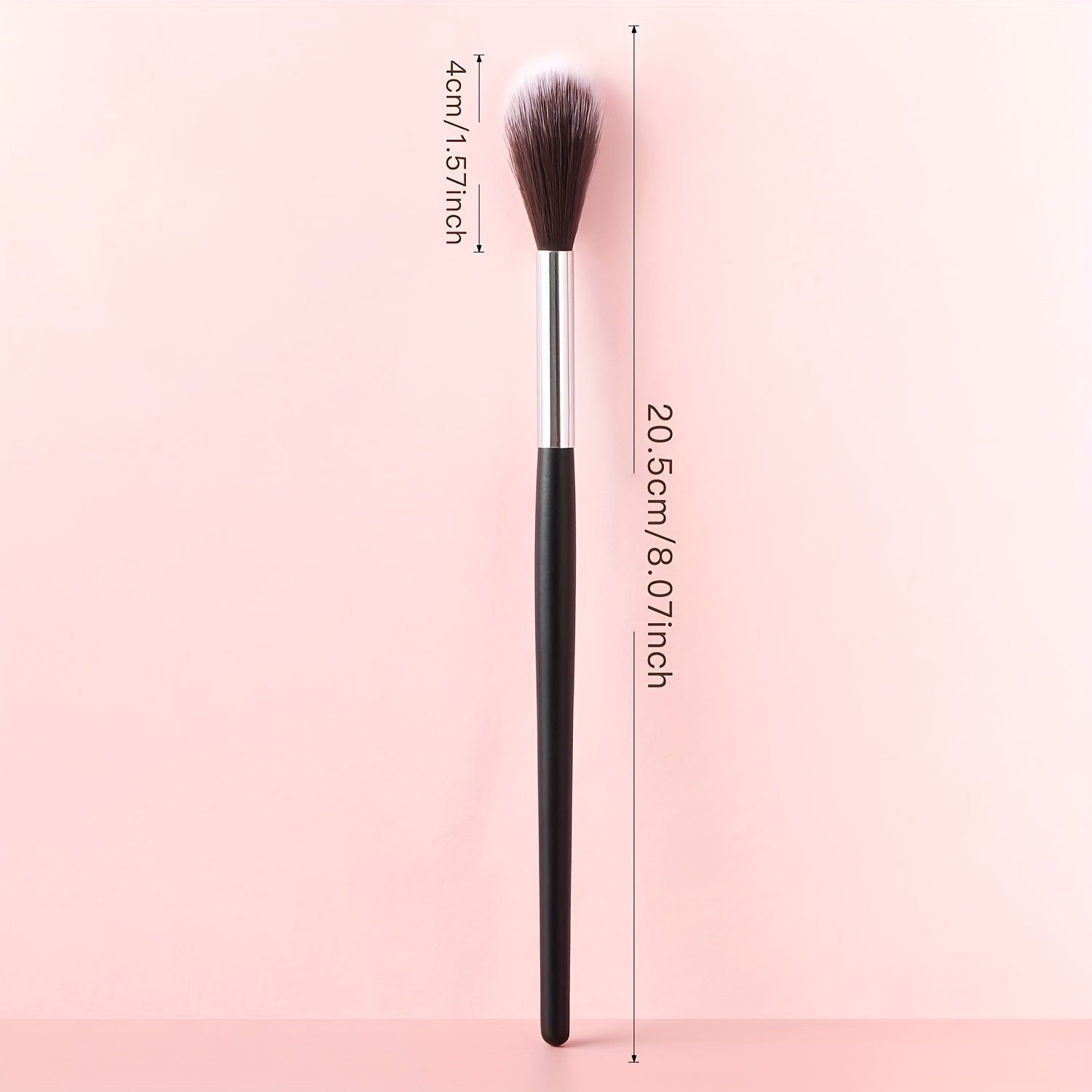 Radiance Revealed Series: Exclusive Tapered Highlighter Brush - Image 2