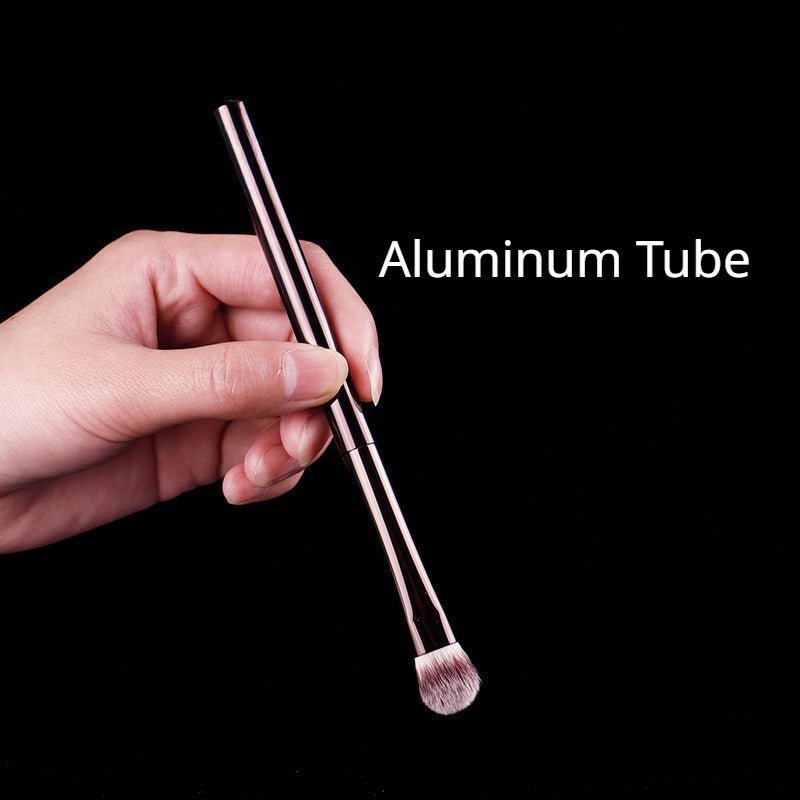 Precision Eyeshadow Brush — Soft Synthetic Bristles for Seamless Powder & Cream Blending - Image 2
