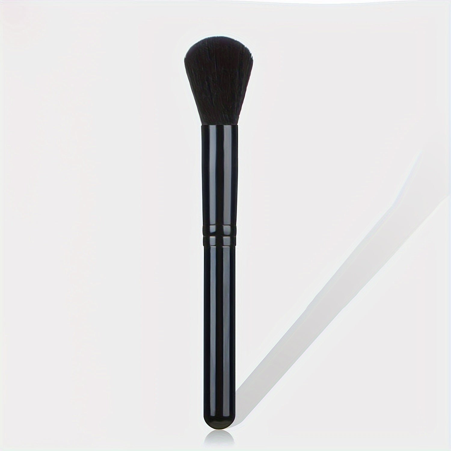 Wooden Handle Nylon Bristle Blush Brush - Soft, Gentle, Reusable - Image 4
