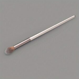 Wooden Champagne Highlighter Brush — Soft Bristles for Flawless Highlighting & Radiance
