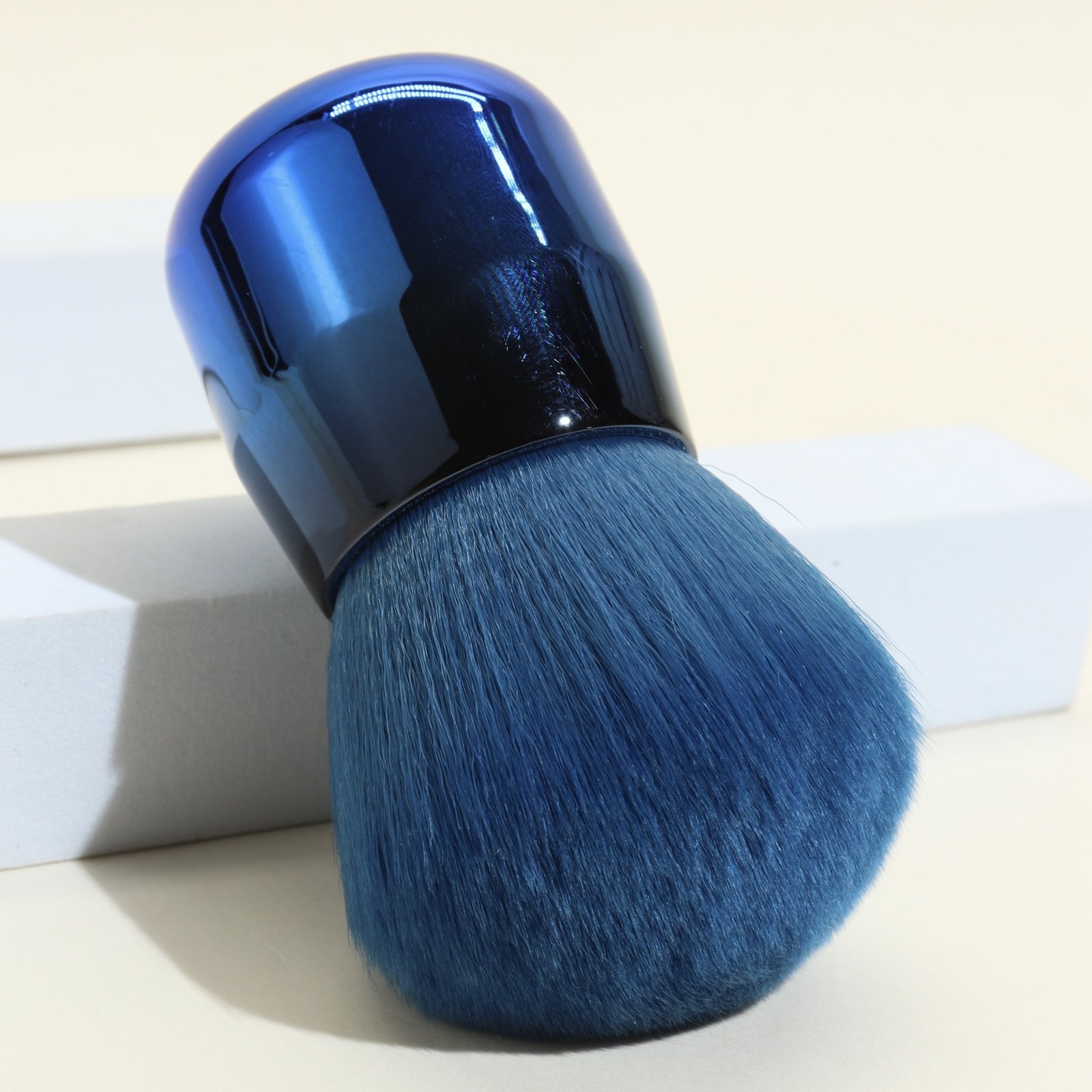 Large Soft Oval Nylon Bristle Brush — Fluffy Design for Loose Powder, Blush & Bronzer - Image 4